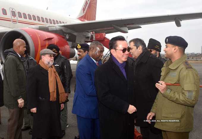 Pictures of 15 foreign diplomats’ delegation visiting Kashmir
